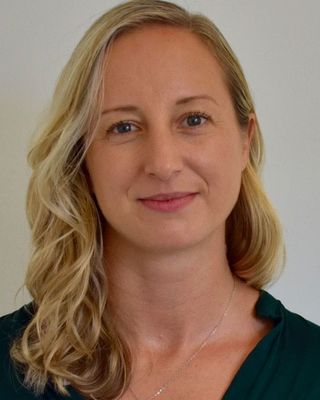 Photo of Catherine Deans, Psychologist, PhD, PsyBA - Clin. Psych