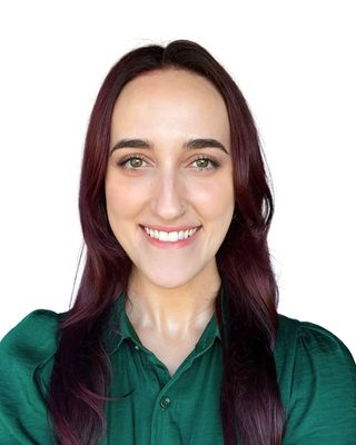 Photo of Bianca Bozzo - Endeavour Psychology, Clinical Social Work/Therapist, AMHSW