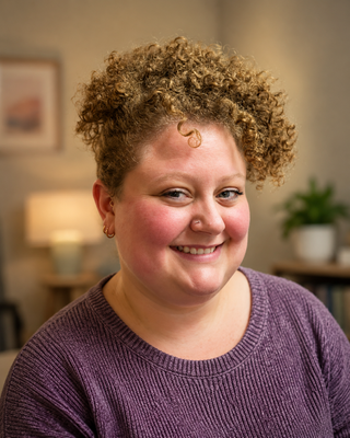 Photo of Holli Miller, Licensed Professional Clinical Counselor, LPCC-S