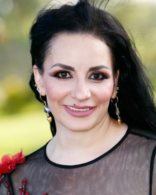 Photo of Tharwah Alzoubi, Clinical Social Work/Therapist, LCSW