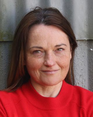 Photo of samantha cannings, Psychotherapist, MA, MBACP