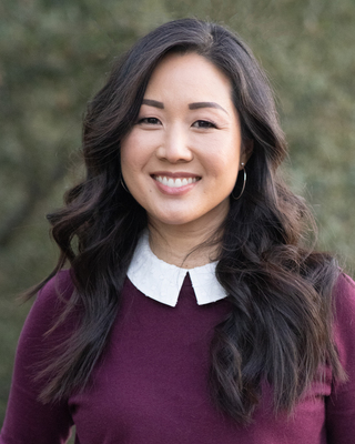 Photo of Fonda Tokushige, Clinical Social Work/Therapist in California