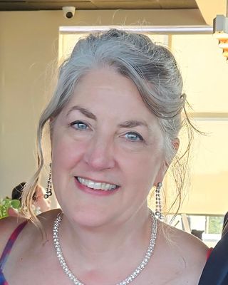 Photo of Lara M Helmus, Clinical Social Work/Therapist, MSW, LMSW, ACSW, ADS, CCTP