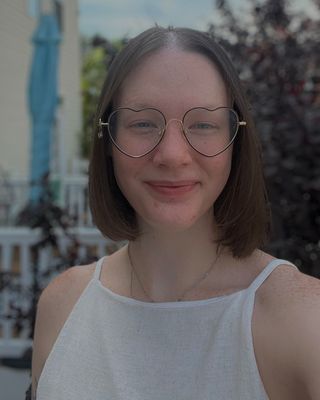 Photo of Brooklyn Davis, Lic Clinical Mental Health Counselor Associate, LCMHC, LCAS