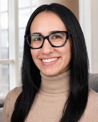 Photo of Dr. Dorielayn Arocho, Psychiatrist, MD