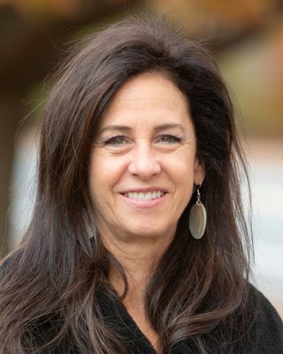 Photo of Amanda Peacock - Relationship & Happiness | IFS Therapist and Coach, Clinical Social Work/Therapist, LICSW, Coach, IFS