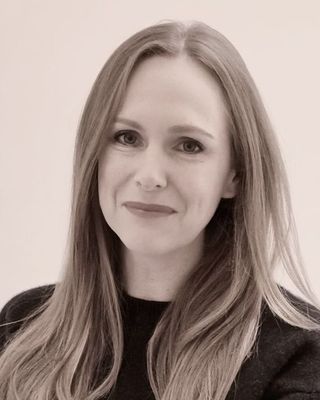Photo of Dr Joanna Harvey, Psychologist in London, England