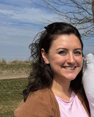 Photo of Emily Ann Stanek Mossberg, Pre-Licensed Professional