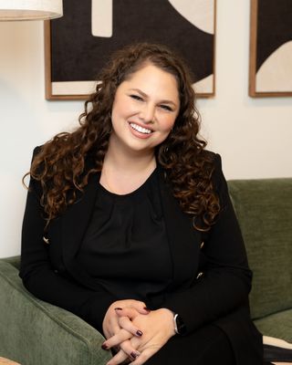 Photo of Ilana Grines, Marriage & Family Therapist, LMFT