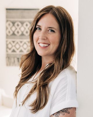 Photo of Amy Wilson- Motherhood Parenting Couples, Psychologist, RPsych, MC