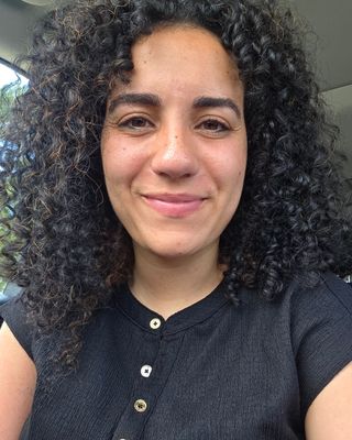 Photo of Jostiena Wanis, Psychologist, PsyD