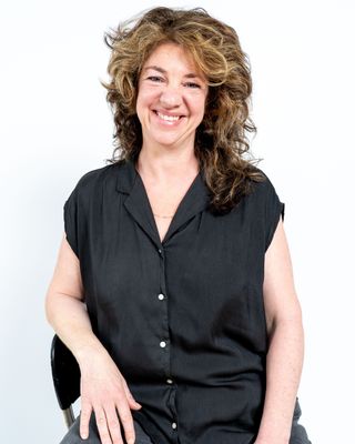 Photo of Emily DeCola, Clinical Social Work/Therapist, LCSW