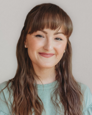 Photo of Victoria Shore, Marriage & Family Therapist, LMFT