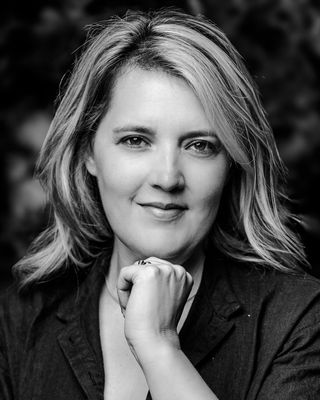 Photo of Lauren Taylor, Psychotherapist, PsychD, MUKCP