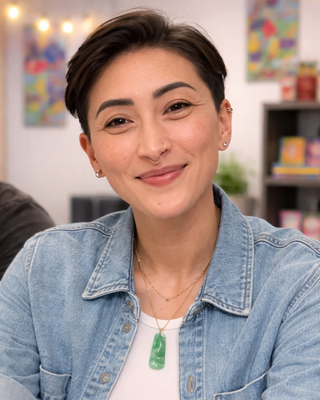 Photo of Lisa Lee, Marriage & Family Therapist, LMFT