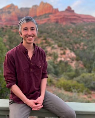 Photo of Mia (M) Carrasco-Songer, Clinical Social Work/Therapist, LCSW