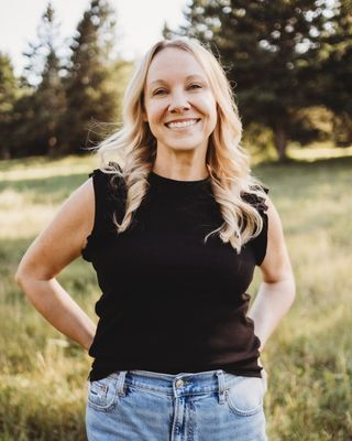 Photo of Melissa Flewelling, Counselor, LCPC