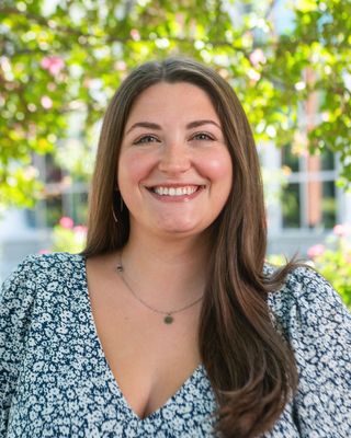 Photo of Sarah J Dixon, Resident in Counseling, PhD