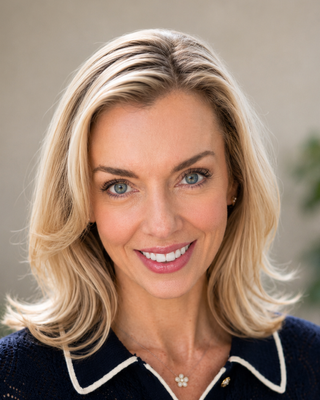 Photo of Nina Kapitanski, Psychiatrist, MD
