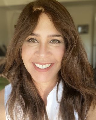 Photo of Evelyn Aizenberg, LMFT, PsyD, Marriage & Family Therapist in Irvine