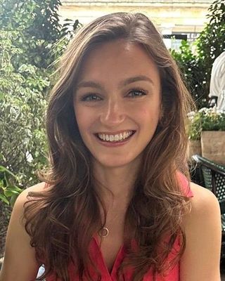 Photo of Lucy Hart, Psychotherapist, MRes, MBABCP