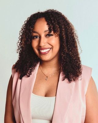 Photo of Ruth Tessema, Licensed Professional Counselor in Portland, OR