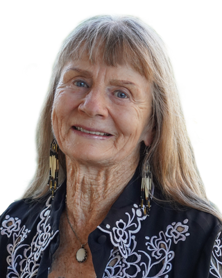 Photo of Nina Lindajane Holmes, Marriage & Family Therapist, LMFT, TRI, ESMHL