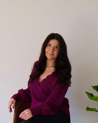 Photo of Arieta Kadrioski, Counselor, LSW