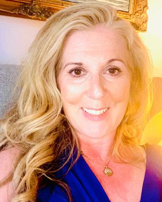 Photo of Edel Pierce, Psychotherapist, MIACP