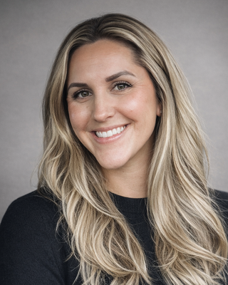Photo of Allyson Housour, Psychiatric Nurse Practitioner, PMHNP