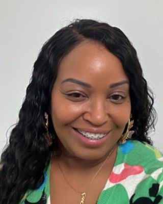 Photo of LaRita Mullins, Clinical Social Work/Therapist