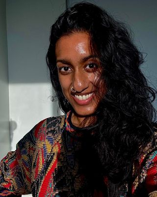 Photo of Radinka Jeyathas - MMLC - Radinka Jeyathas, Clinical Social Work/Therapist, RSSW, RSW