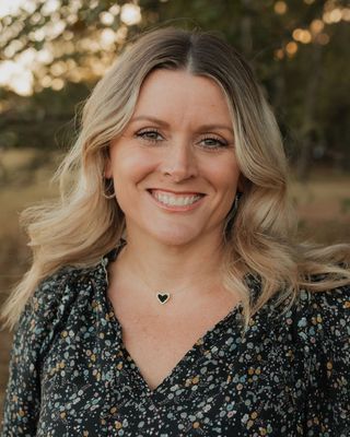 Photo of Karen Clapsaddle-Burchett, Licensed Professional Counselor Associate, LPCA