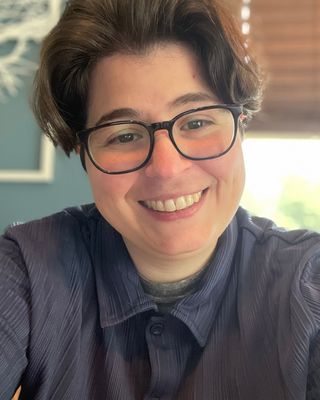 Photo of Alexia Valentine, Clinical Social Work/Therapist, MSW, LCSW, CCS