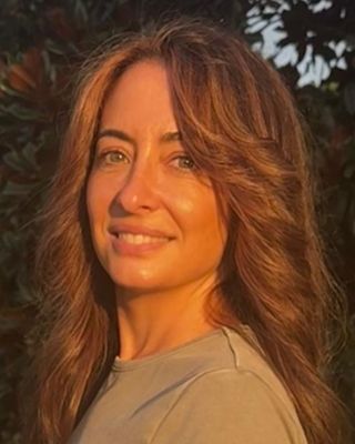 Photo of Marcela Larrad, Licensed Mental Health Counselor, LMHC