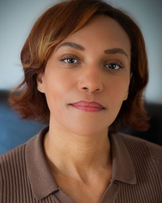 Photo of Emma Leanne Edwards, Counsellor, MBACP
