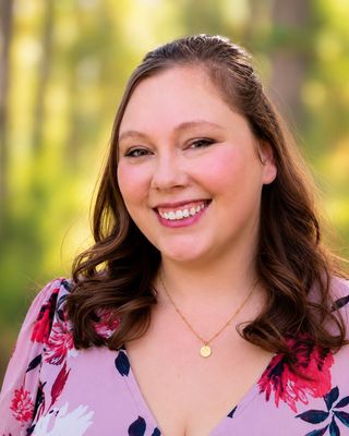 Photo of Natalie Holmes, Clinical Social Work/Therapist, LMSW
