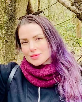 Photo of Ailsa Parsons, Psychotherapist, PhD, MBACP