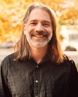 Photo of Greg Robillard, Marriage & Family Therapist in Portland, OR