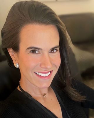 Photo of Raquel Morales-Bello, Provisional Mental Health Counselor, MS, PMHCL