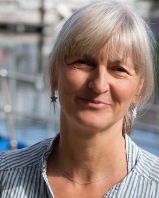 Photo of Louise Elizabeth Wiseman, Psychotherapist, PsychD, MUKCP