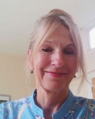 Photo of Maria Raven, Counsellor, MBACP