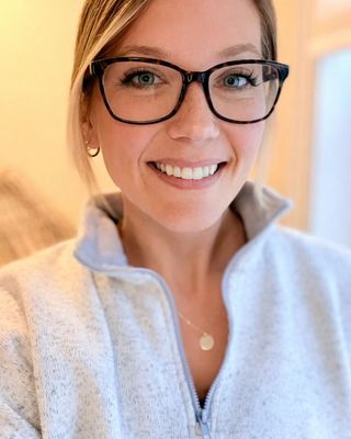 Photo of Amanda Guillette, Counselor, LMHC, PMH-C