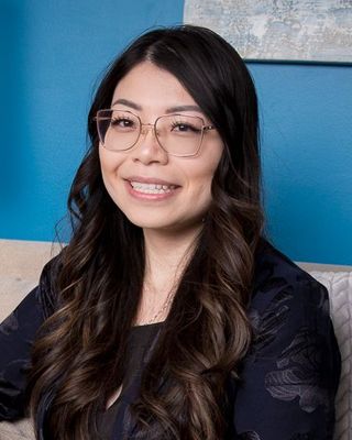 Photo of Kathy Le, Psychologist in Edmonton, AB