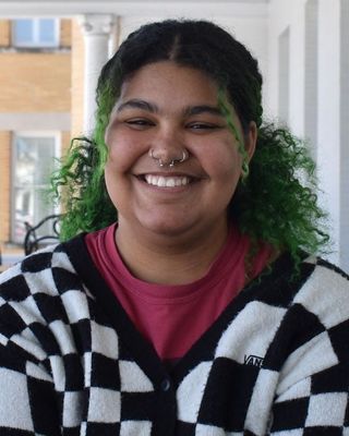 Photo of Lili Davis, Clinical Social Work/Therapist, LCSW, LISW