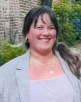 Photo of Sarah Shine, Clinical Social Work/Therapist, LISW-C