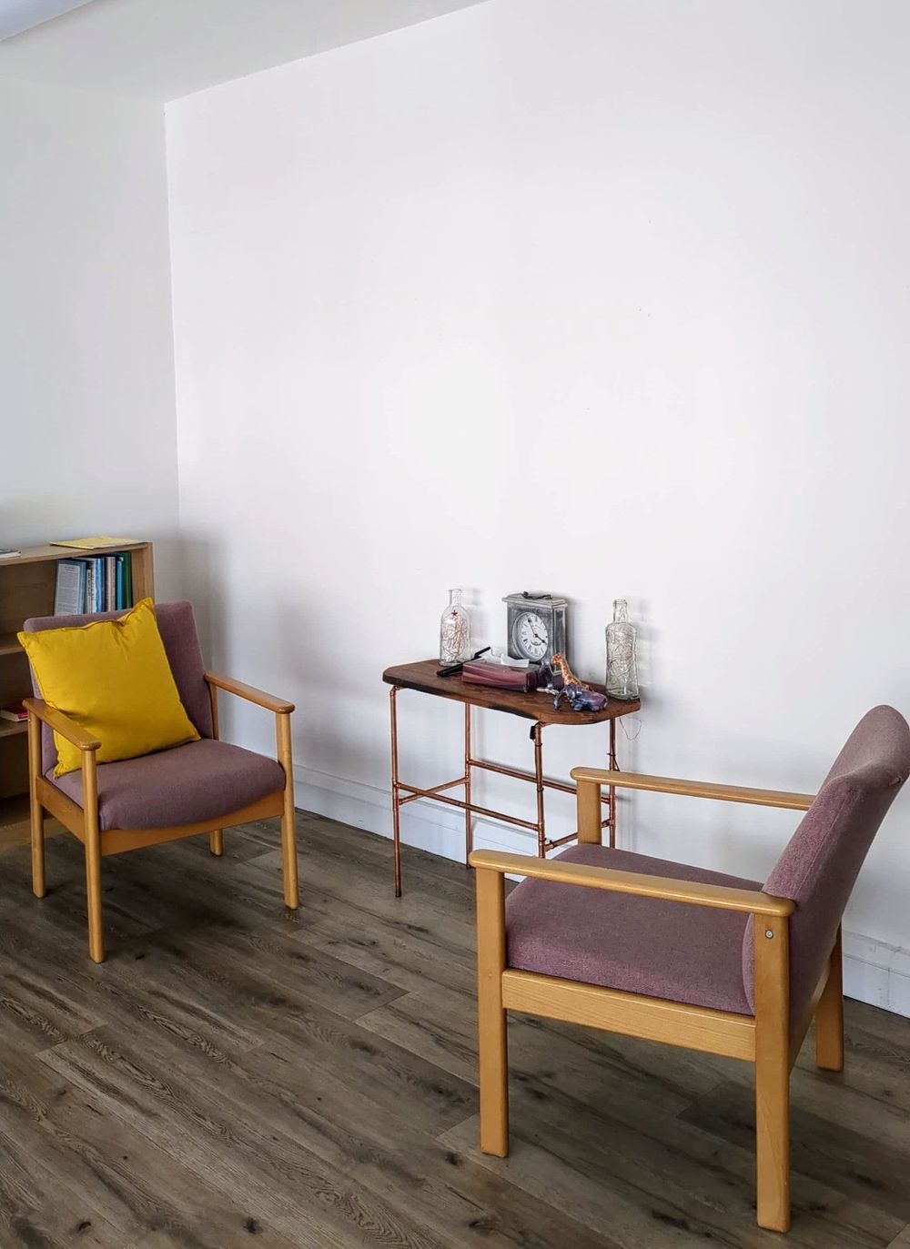 A simple, quiet space in Aberdeen city centre, where we sit together and make sense of what's been feeling heavy or unclear