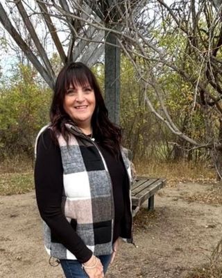 Photo of Lynn May McKenzie - Lynn McKenzie Counselling Services, Registered Social Worker, Psychotherapist, BA, MSW, RSW