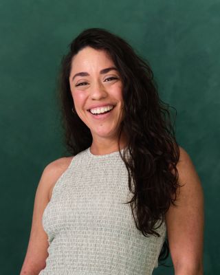 Photo of Miranda Ordoñez, Associate Professional Clinical Counselor, APCC