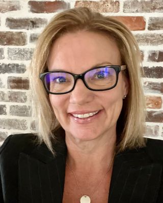 Amanda Strobel, Counselor, Hoffman Estates, IL, 60192 | Psychology Today